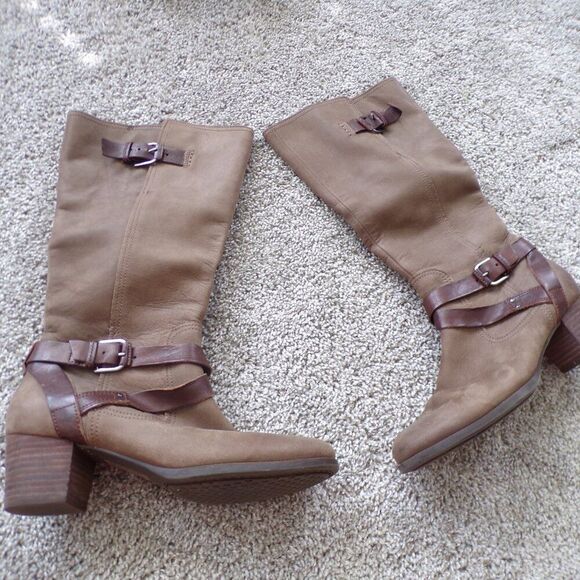 Cobb Hill knee high leather boots 7 - Picture 1 of 11
